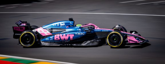 Alpine No. 10 driven by Gasly – motorsport photography by Junrui Ye