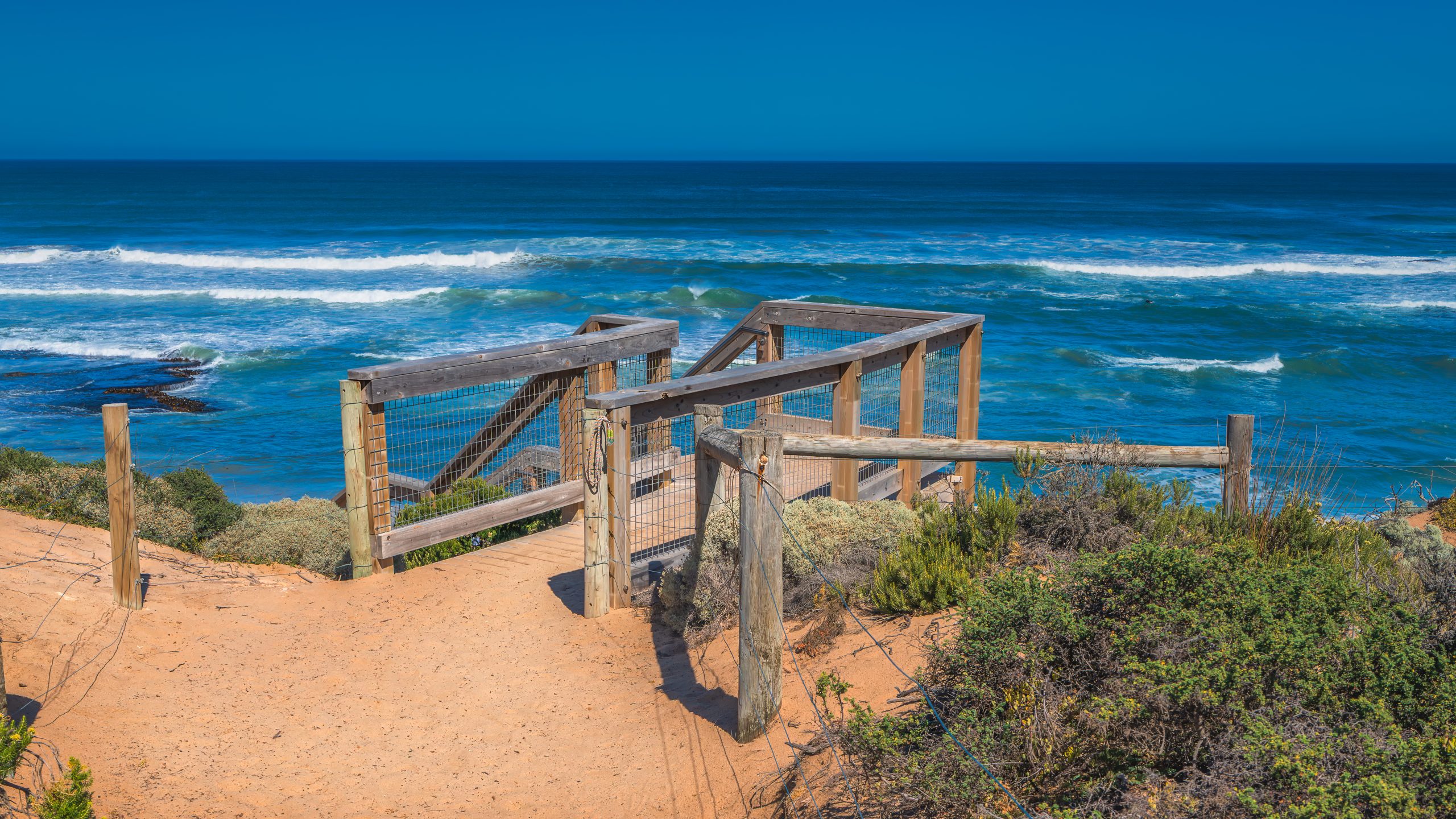 Sea View – landscape photography by Junrui Ye